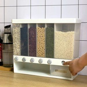 Food Dispenser
